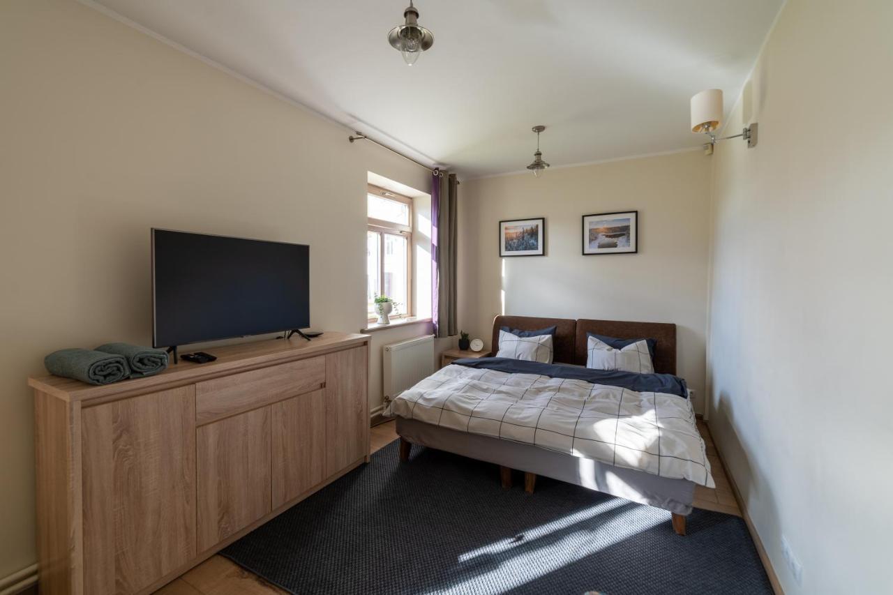 Guest House In Dobele City Center- Pilsetas Maja Extérieur photo