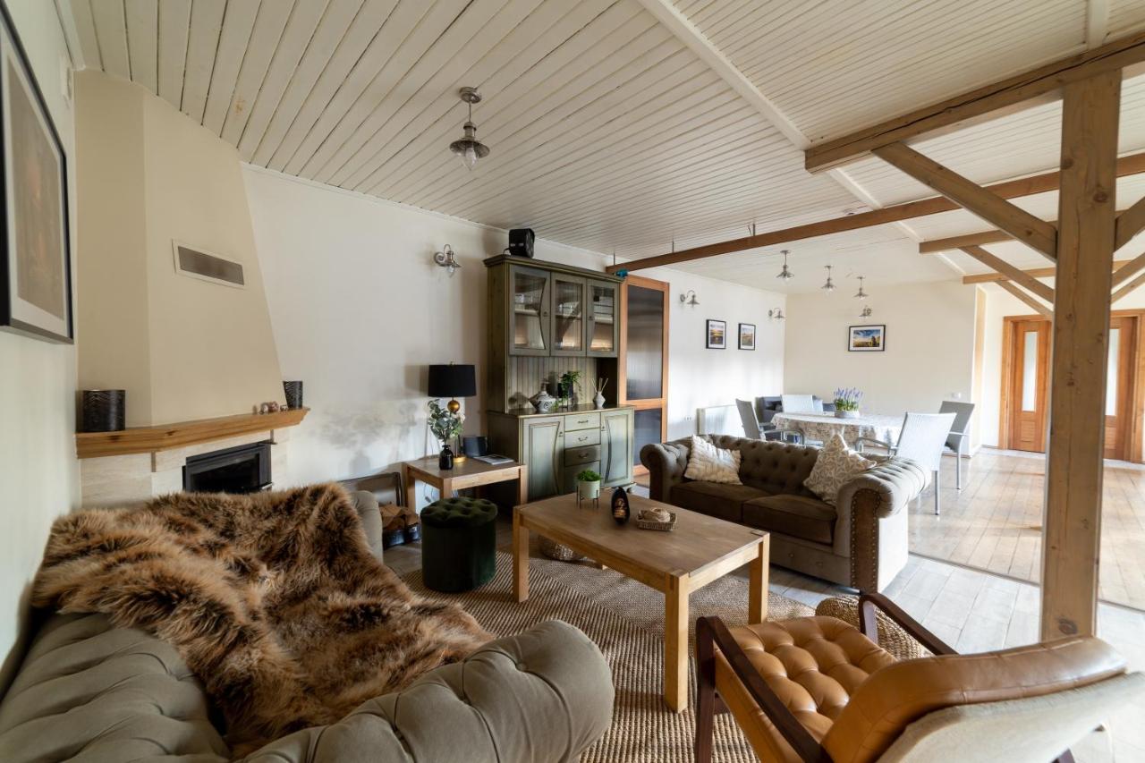 Guest House In Dobele City Center- Pilsetas Maja Extérieur photo